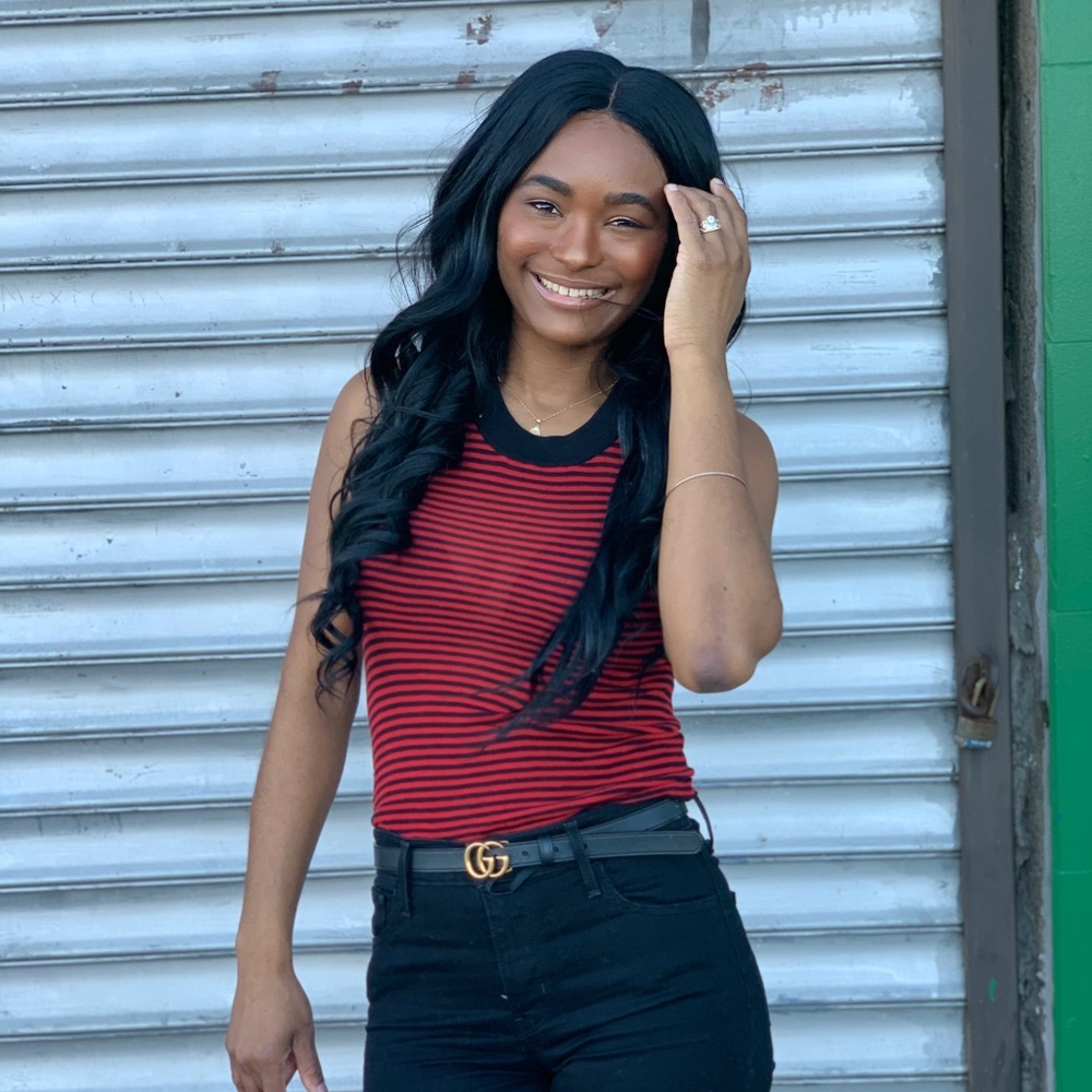 Meet your Posher, Theveline